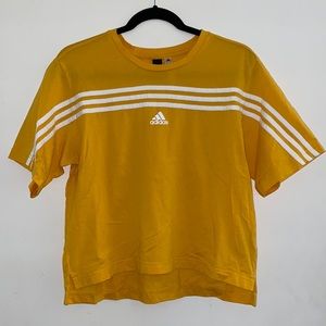 Adidas  T-shirt